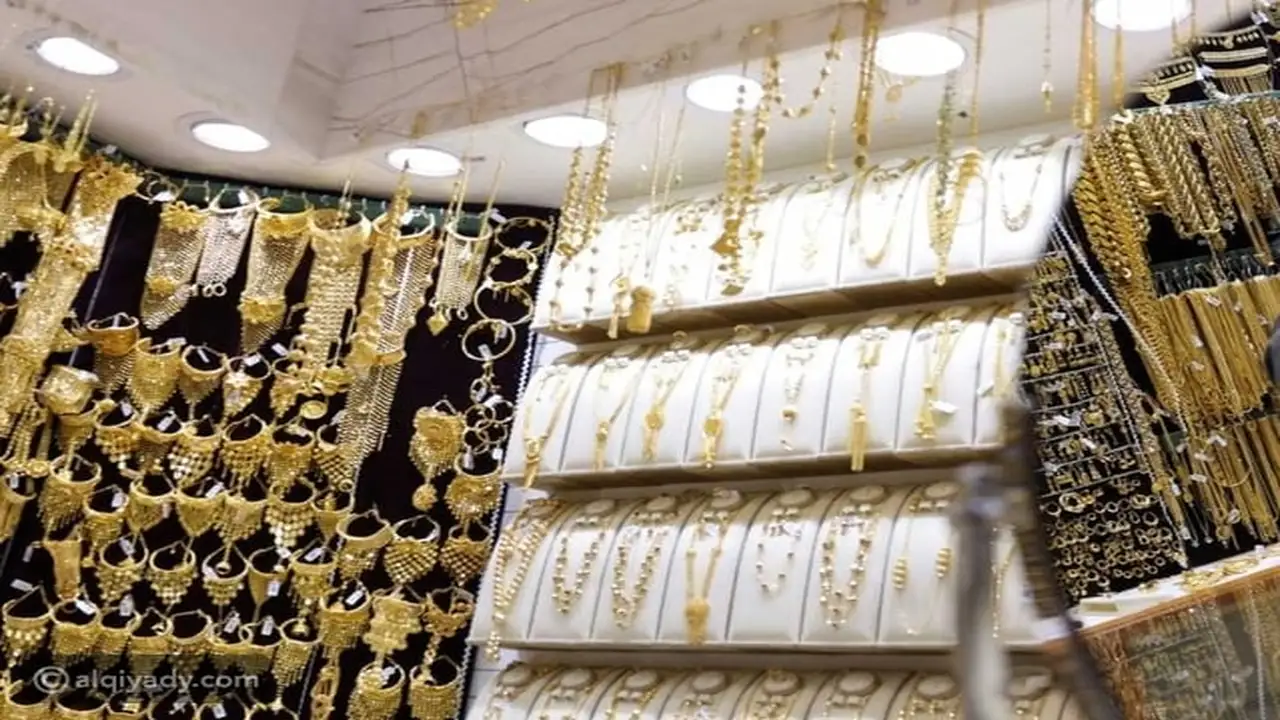 تحركات مفاجئة بمنتصف التعاملات.. أسعار الذهب في محلات الصاغة المصرية ليوم الخميس 29 يناير 2026